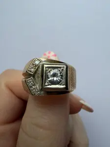 Vintage Men's Diamond Ring - 14K Gold - Size 9.5