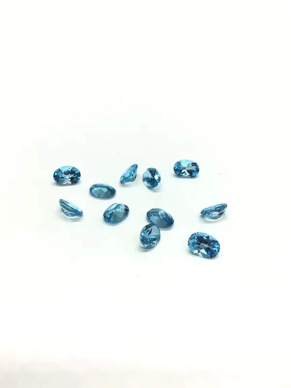Blue topaz gemstones from auction in Springfield, Missouri — image 6
