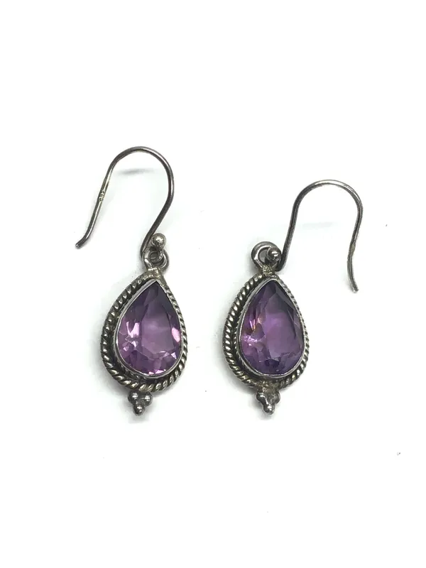 Sterling silver earrings from auction in Springfield, Missouri — image 32