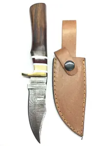 Damascus bladed knife