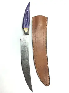 Damascus bladed knife