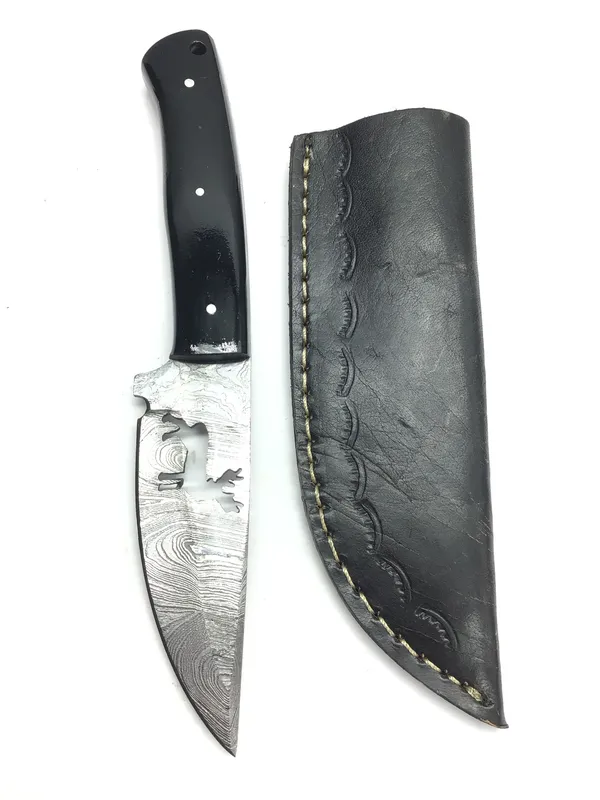 Damascus bladed knife from auction in Springfield, Missouri — image 21