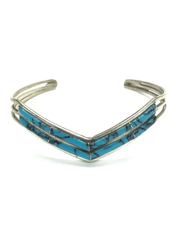 Jamie Johnson Navajo cuff bracelet from auction in Springfield, Missouri — image 33