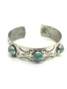 Southwest style turquoise cuff bracelet