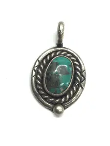 Navajo turquoise pendant
