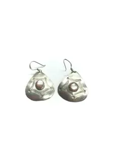 Navajo mother of pearl earrings
