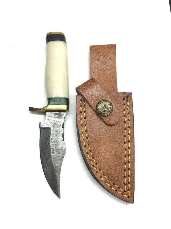 Damascus skinning knife from auction in Springfield, Missouri — image 36