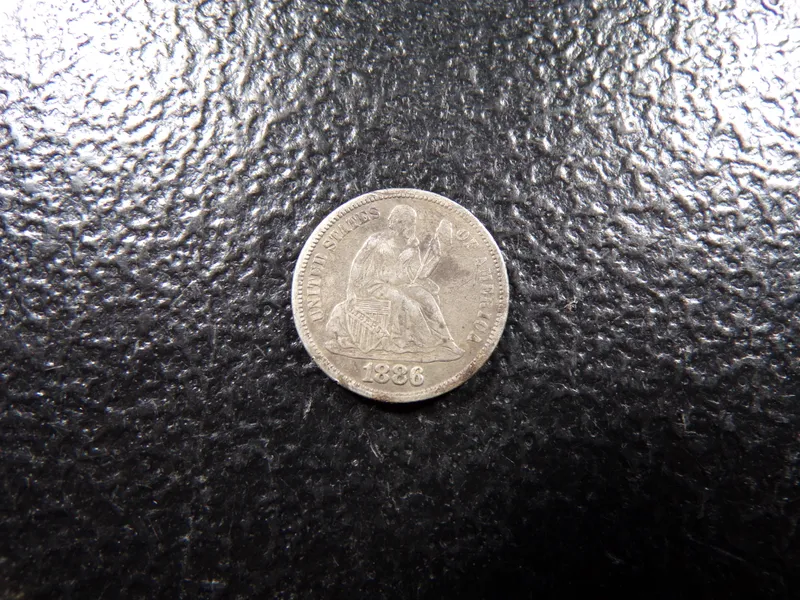 1886 SEATED LIBERTY SILVER DIME from auction in Englewood, Ohio — image 16