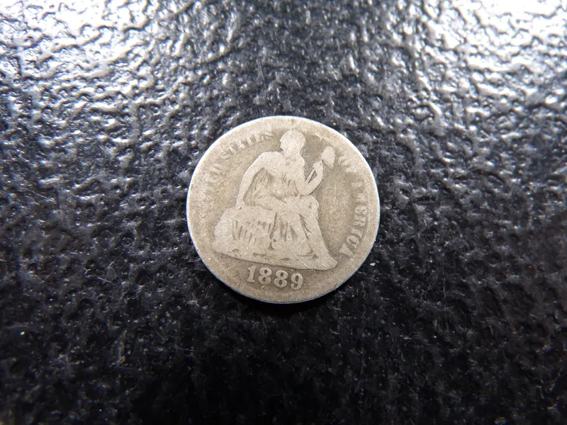1889 SEATED LIBERTY SILVER DIME from auction in Englewood, Ohio — image 22