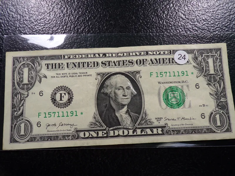 2017-A GREEN SEAL $1 FEDERAL RESERVE STAR NOTE from auction in Englewood, Ohio — image 25