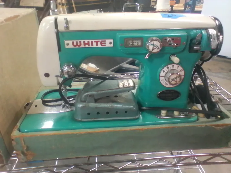 Vintage White Portable Electric Sewing Machine in Seafoam Green with Matching Foot Pedal and Carrying Case from auction in Brewton, Alabama — image 38