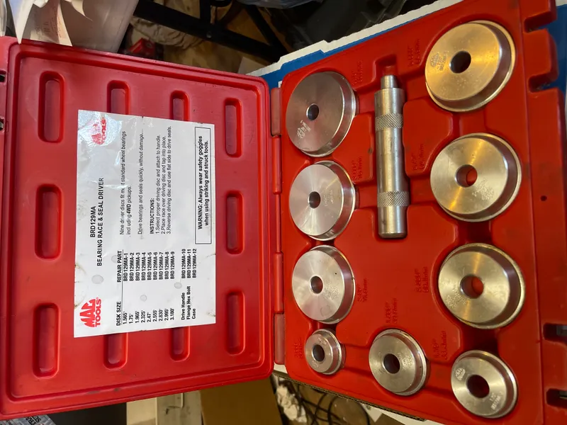 Mac Tools BRD129MA Professional Bearing Race/Seal Driver Set
Hard Case from auction in Brewton, Alabama — image 4