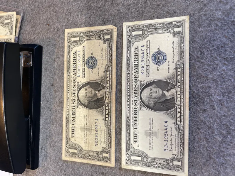 A Pair of US $1 Silver Certificates Series 1957 A and 1957 B from auction in Brewton, Alabama — image 11