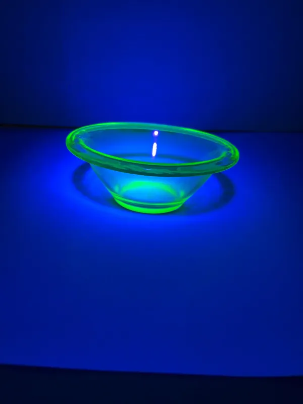 Depression Era Green Uranium Glass Mixing Bowl from auction in Brewton, Alabama — image 22