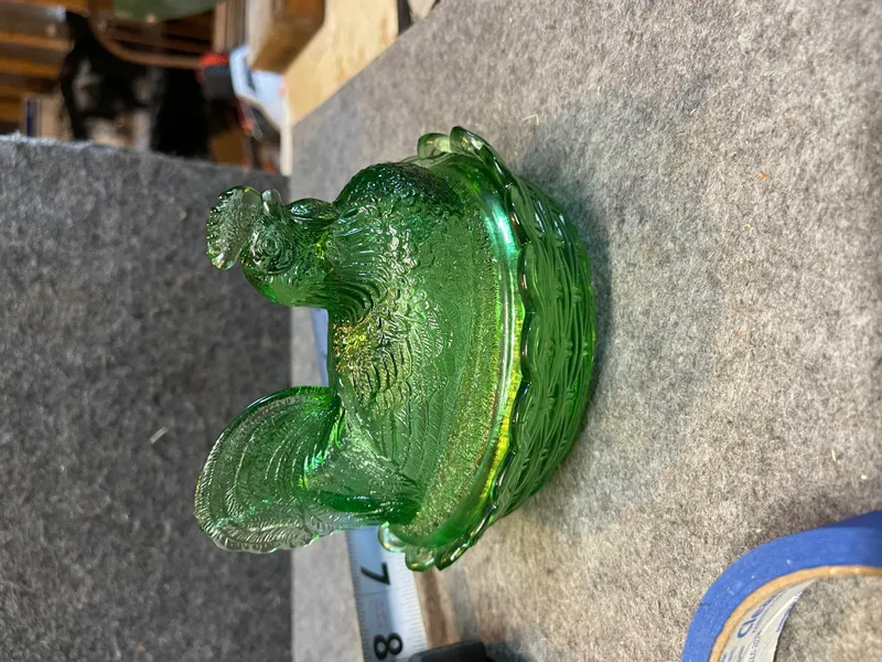 Imperial Glass Emerald Green Glass Rooster on Nest Covered Dish from auction in Brewton, Alabama — image 39