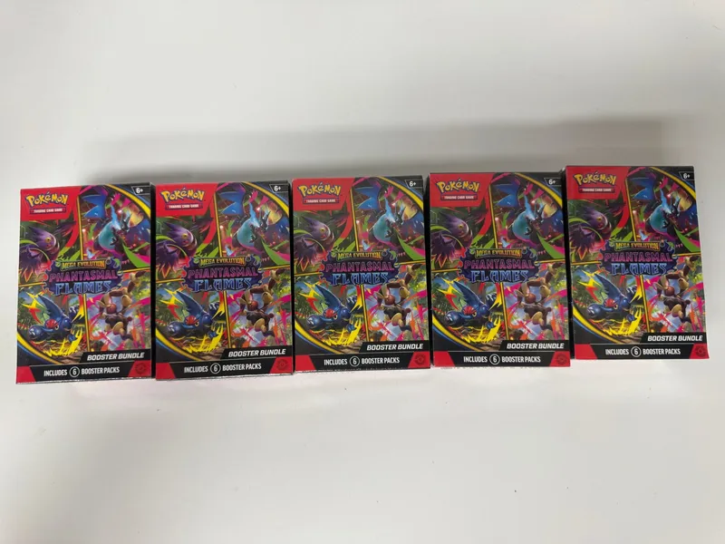 Pokemon TCG: Sword & Shield - Fusion Strike Booster Bundle (5 Packs) from auction in Cranston, Rhode Island — image 11