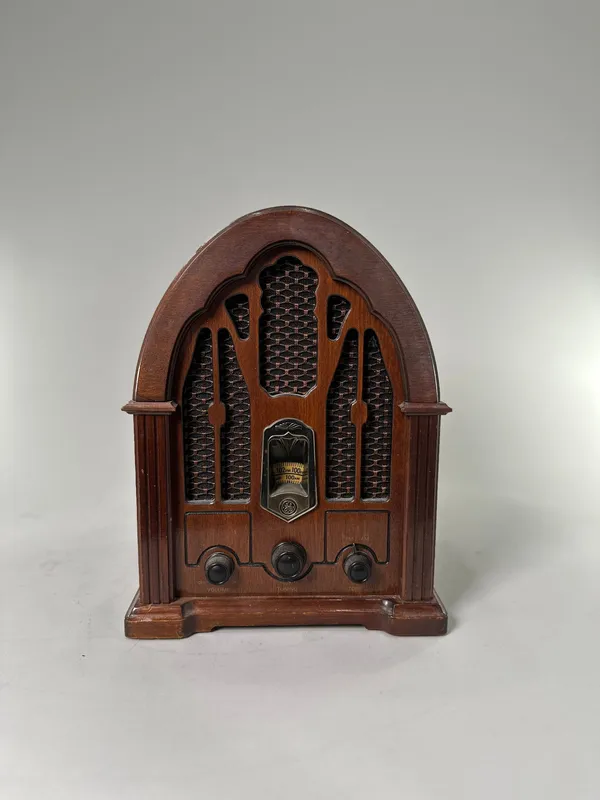 GE Reproduction Wood Case Radio from auction in Cranston, Rhode Island — image 14