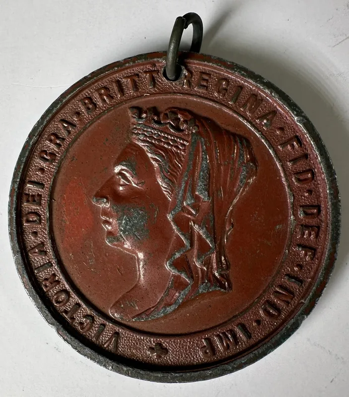 Queen Victoria 1837-1897 Jubilee Medal from auction in Cranston, Rhode Island — image 5