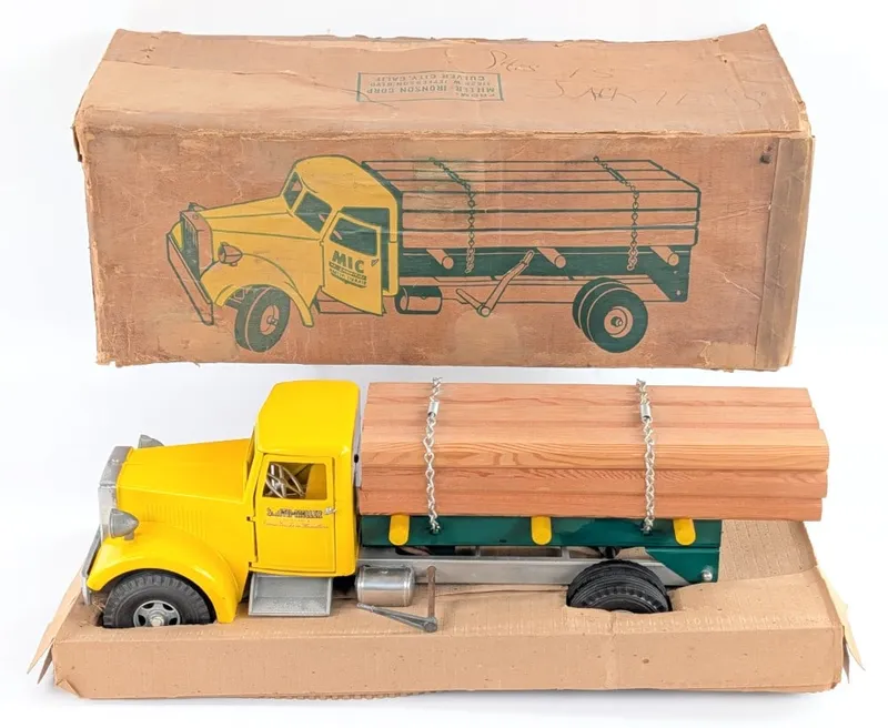 Smith Miller #538 Lumber Truck w/ Box from auction in IN, — image 23