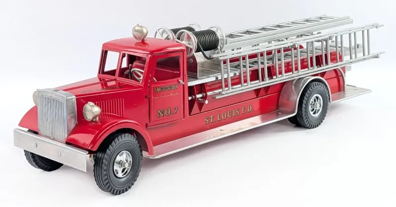 Fred Thompson Smith Miller St. Louis F.D. Ladder Fire Truck from auction in IN, — image 36
