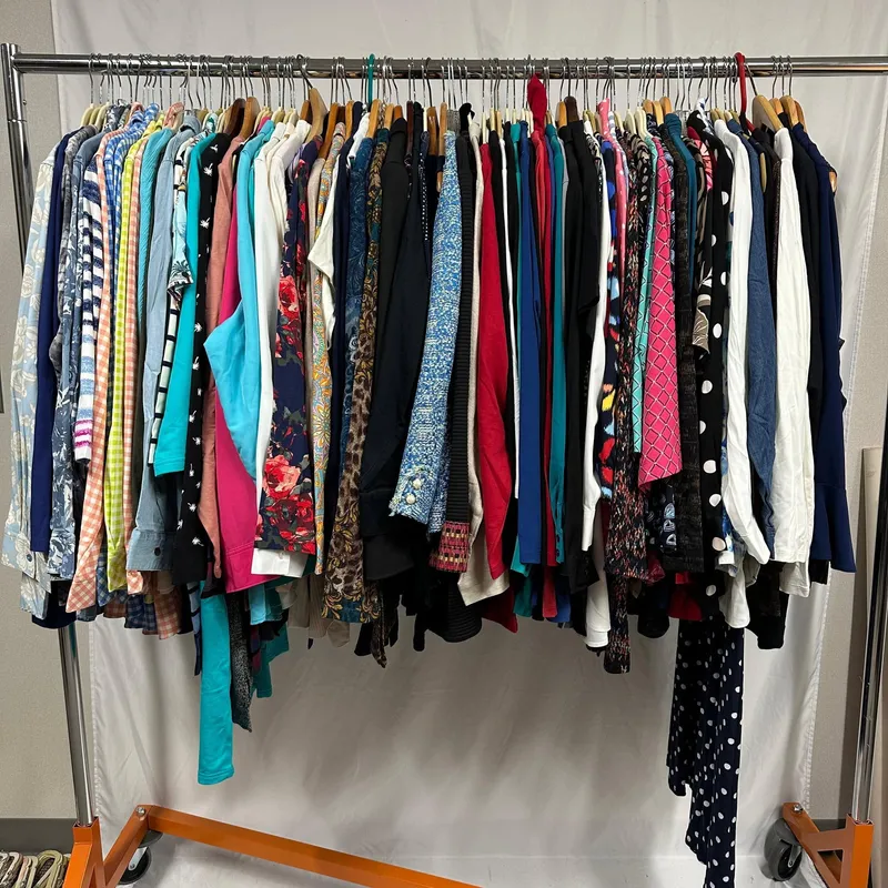Susan Gravers Denim and Co. Womens Clothing Lot 100 Pieces Mixed Styles Tops QVC Designer from auction in Orlando, Florida — image 41