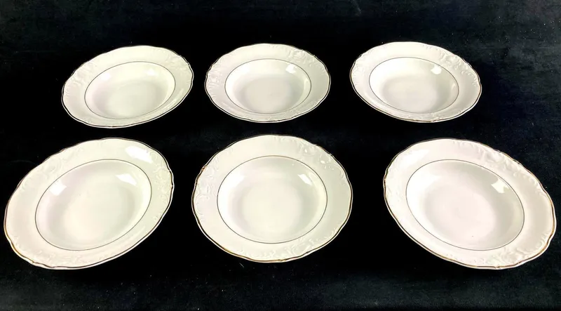 Set of (6) Royal Kent Bowls from auction in Orlando, Florida — image 8