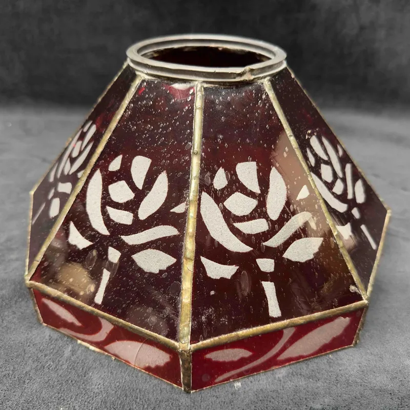 Red Rose Tiffany Style Glass Lamp Shade Small from auction in Orlando, Florida — image 44