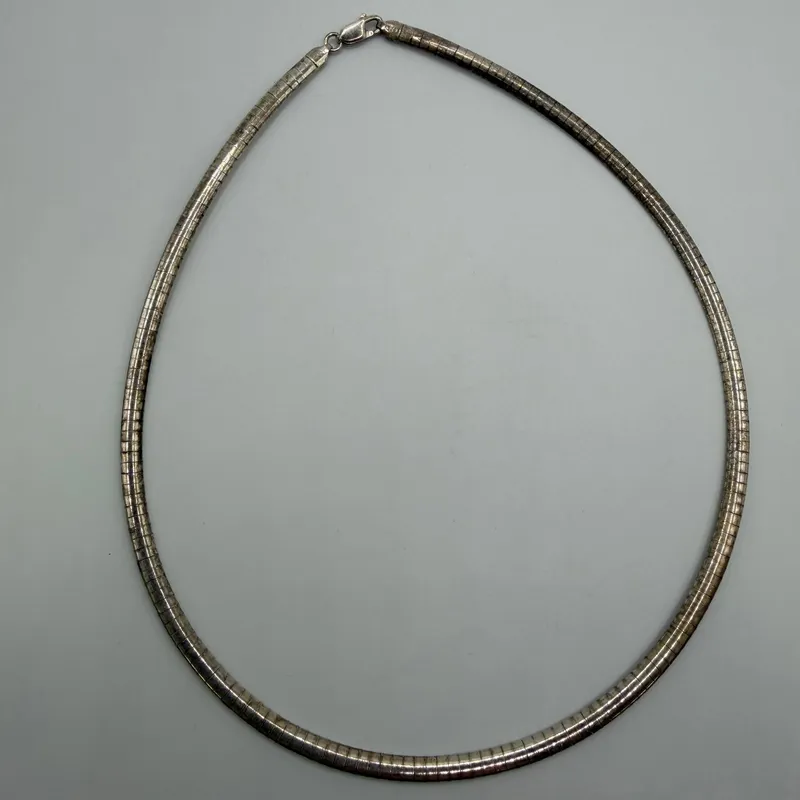 Italian 925 Omega Style Sterling Flay Lay Necklace Italy from auction in Orlando, Florida — image 29