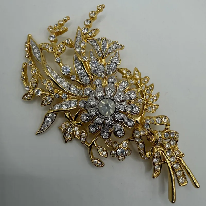 Nolan Miller Crystal Floral Bouquet Large Statement Brooch from auction in Orlando, Florida — image 28