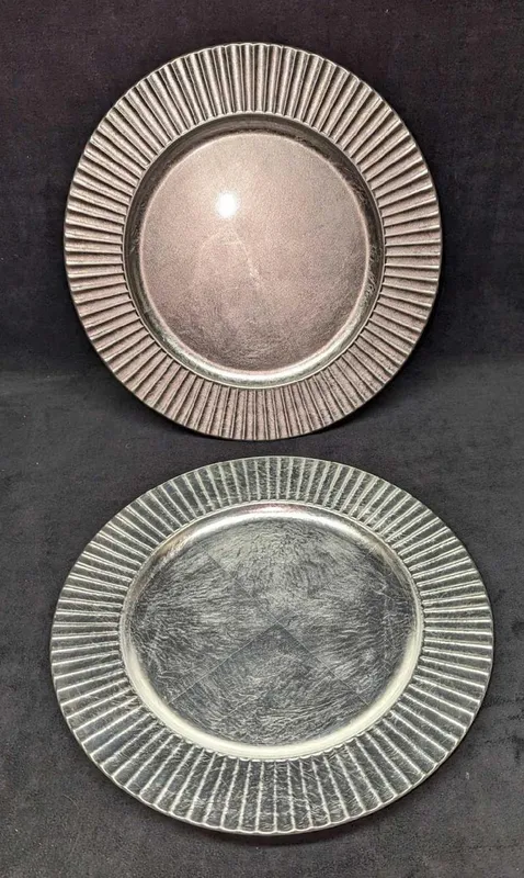 2 Lenox Plastic Round Charger Plates A from auction in Orlando, Florida — image 43