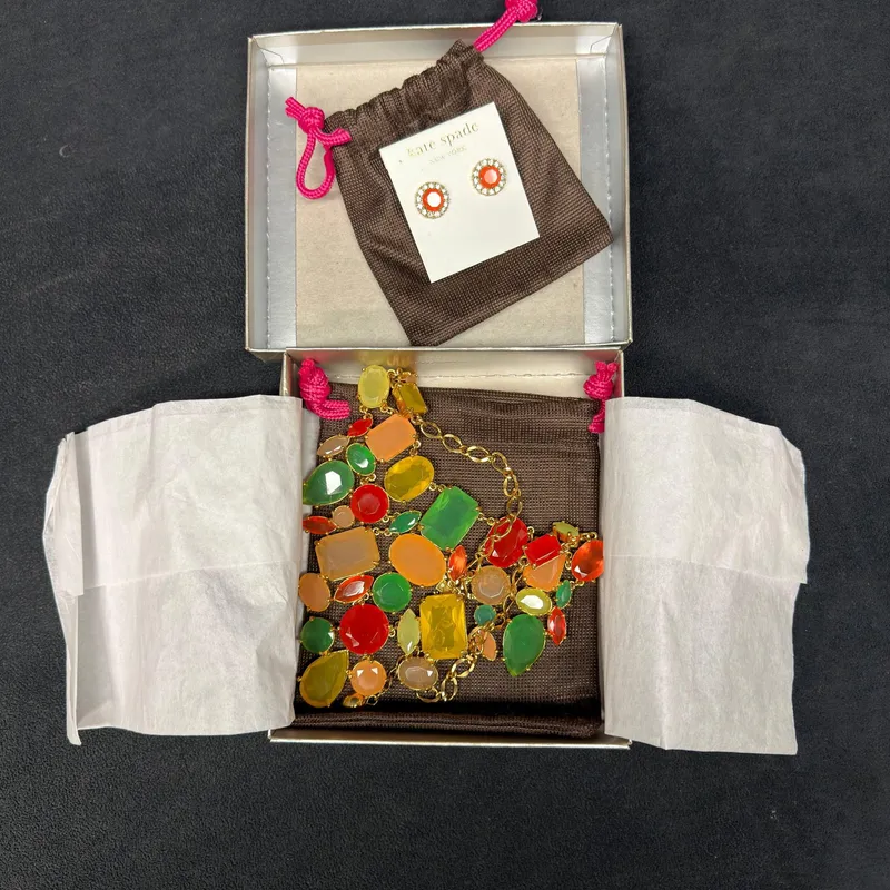 Kate Spade New York Statement Necklace and Stud Earrings Set from auction in Orlando, Florida — image 3