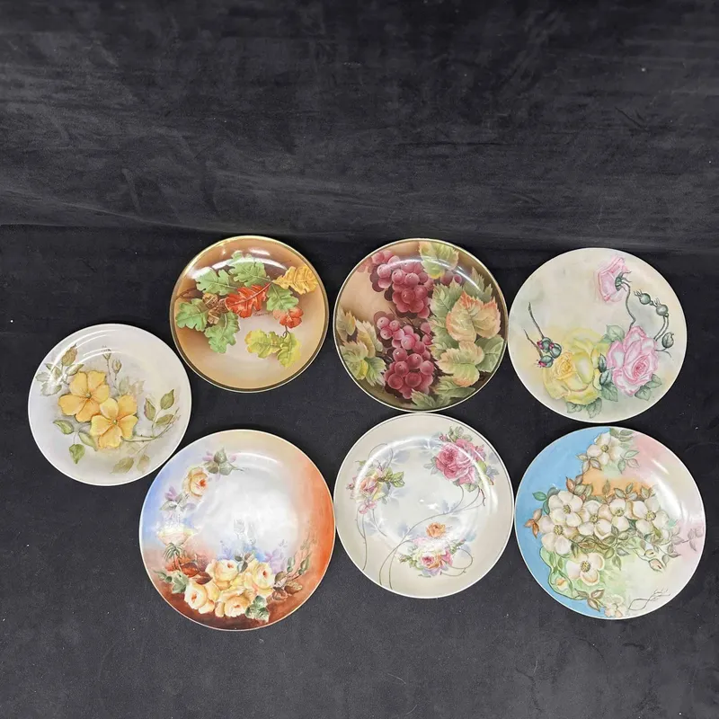 Floral Hand Painted Decorative Flower Porcelain Plate Set Seven Plates from auction in Orlando, Florida — image 41