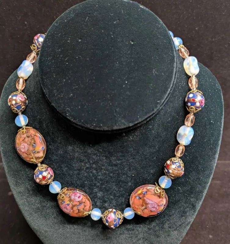 Vintage Italian Murano Art Glass Bead Necklace BBBBB from auction in Orlando, Florida — image 9
