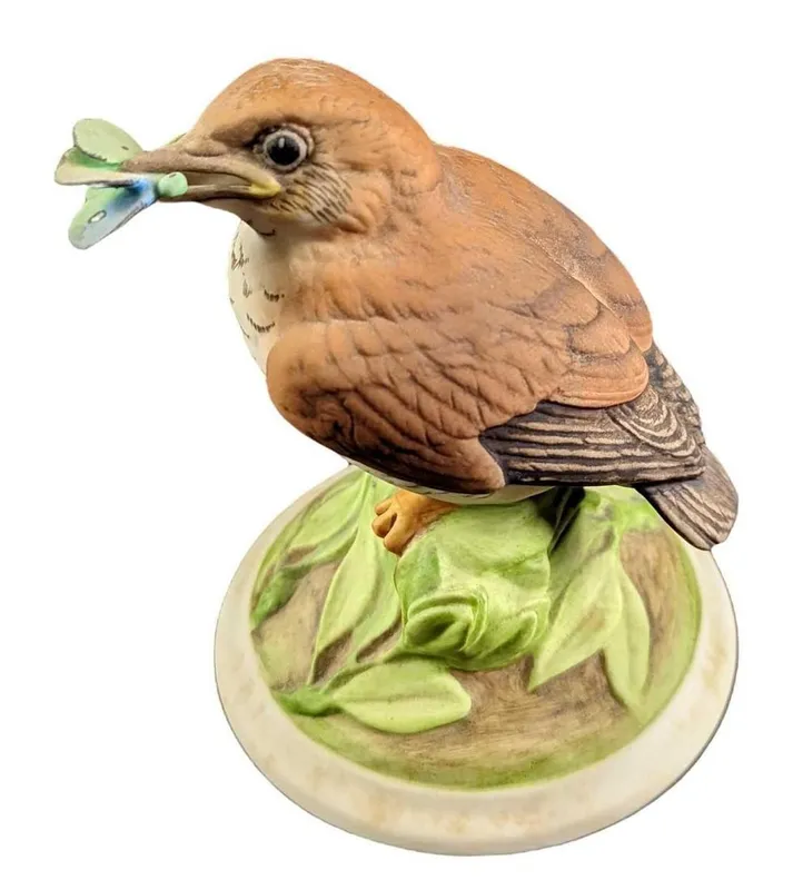 Boehm Birds Baby Wood Thrush Porcelain Figurine from auction in Orlando, Florida — image 36