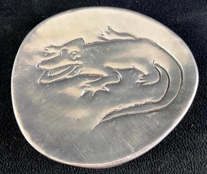 Mid-Century Aluminum Alligator Ashtray Hoselton from auction in Orlando, Florida — image 45