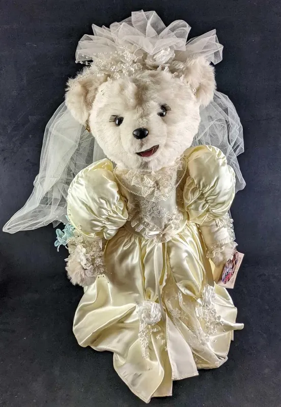 Large Tilly Collectables Plush Bear Wedding Bride from auction in Orlando, Florida — image 17