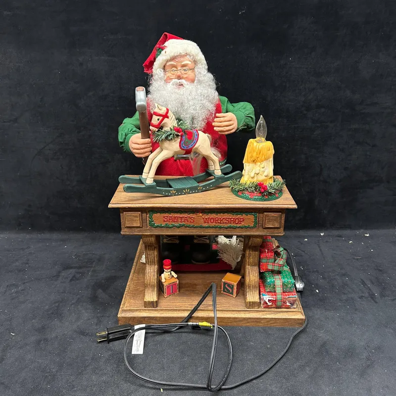 Animated Santa Workshop Christmas Display Figure with Lighted Candle from auction in Orlando, Florida — image 9