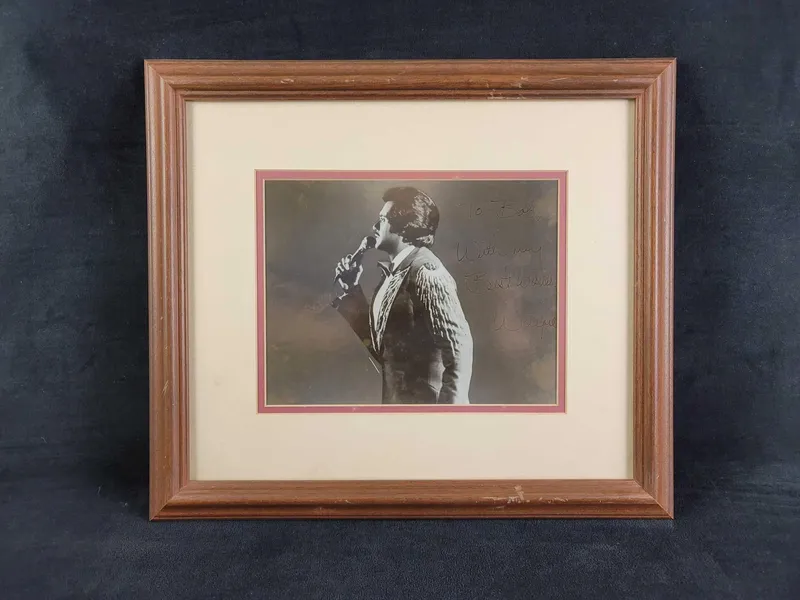 Wayne Newton Photo Personalized from auction in Orlando, Florida — image 21