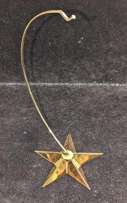 24K Goldplated Dept 56 Metal Ornament Hanger from auction in Orlando, Florida — image 25