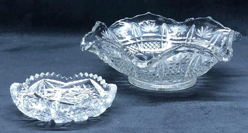 Two Vintage Moulded Glass Candy Dishes from auction in Orlando, Florida — image 26