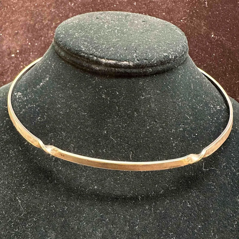 CII Mexico 925 Sterling Silver Twisted Torque Collar Necklace Choker from auction in Orlando, Florida — image 32