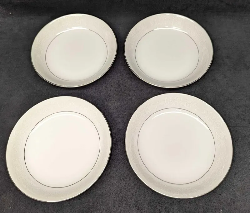4 Retired International Juliet Coupe Soup Bowls B from auction in Orlando, Florida — image 2