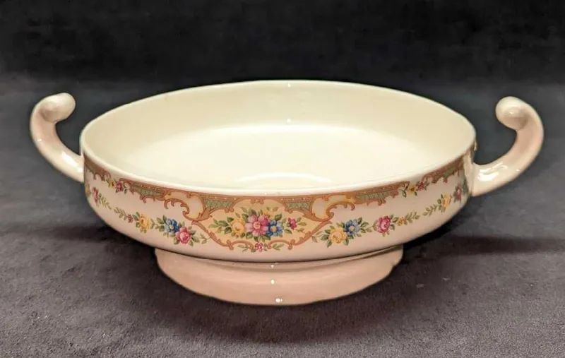Vintage Mt. Clemens Mildred Tureen Dish With Handles from auction in Orlando, Florida — image 13