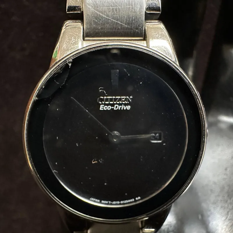 Citizen Eco-Drive Stainless Steel Wristwatch Black Dial Broken Band from auction in Orlando, Florida — image 39