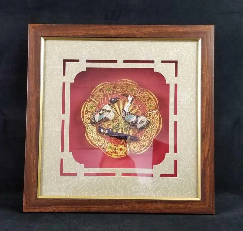 Cloisonne Filigree Red Crowned Cranes Gold Plate from auction in Orlando, Florida — image 5