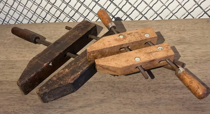 Pair Jorgensen Wood Hand Screw Clamps from auction in Dundee, Ohio — image 15