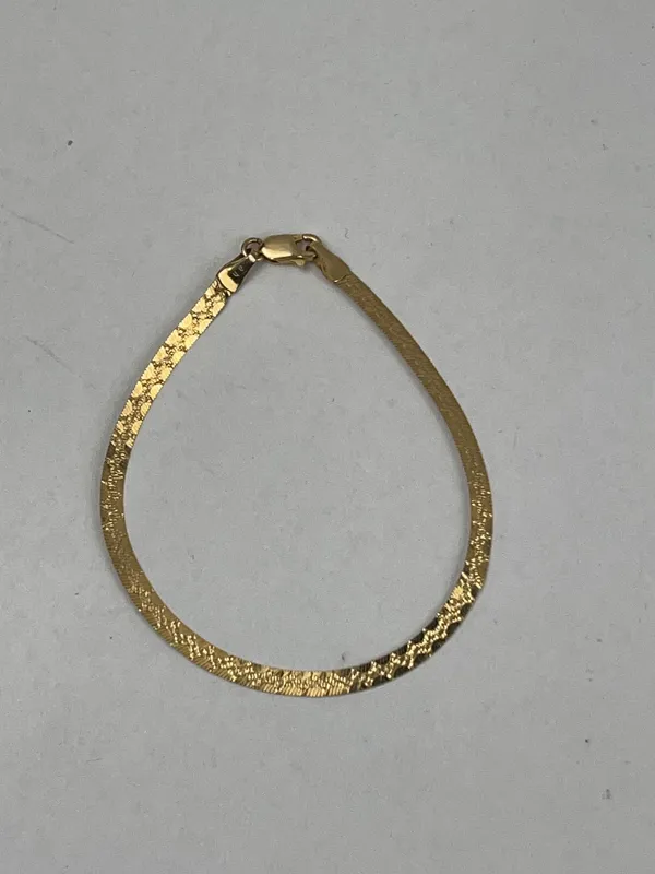 Italian 14K Gold Reversible Bracelet from auction in Dundee, Ohio — image 28