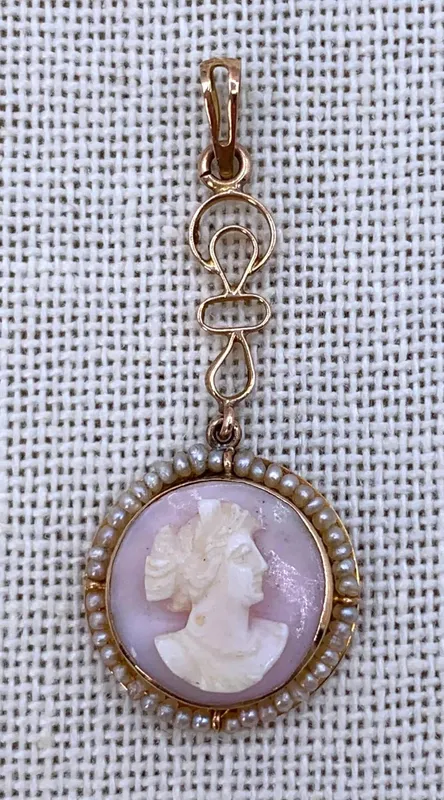 Timeless Antique 10k Gold Carved Blush Pink Cameo Seed Pearl Lavalier Necklace Pendant from auction in Dundee, Ohio — image 2