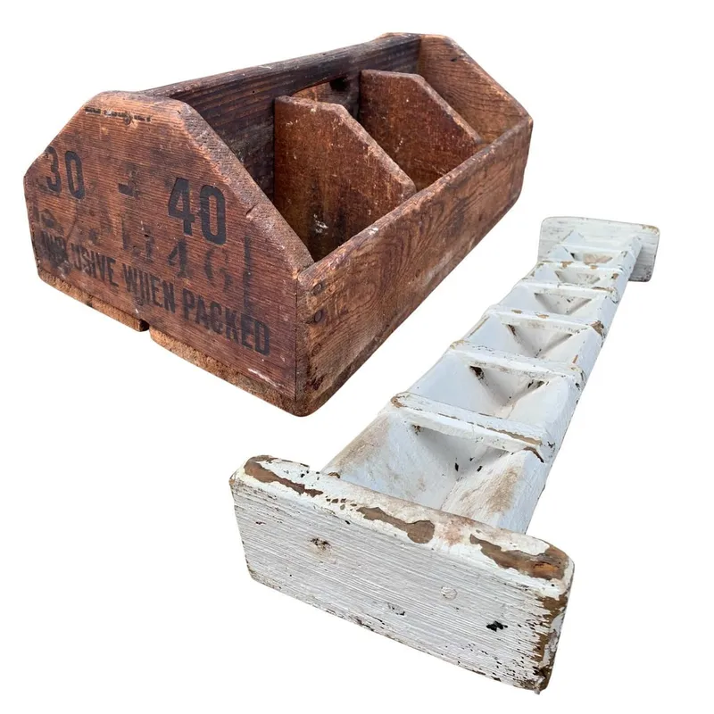 2 pc Antique Primitive Farmhouse Poultry Feeder Trough & Folk Art Prune Fruit 6 Cubby Tote Caddy from auction in Dundee, Ohio — image 35