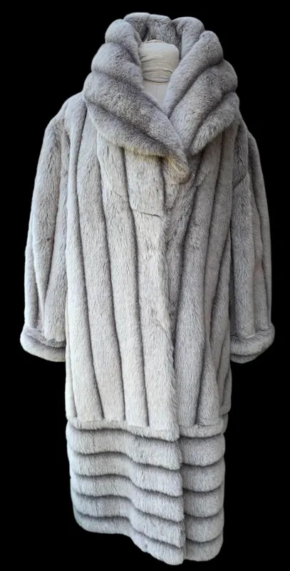 Luxe Vintage OLYMPIA Faux Silver Fox Fur Full Length Coat from auction in Dundee, Ohio — image 45